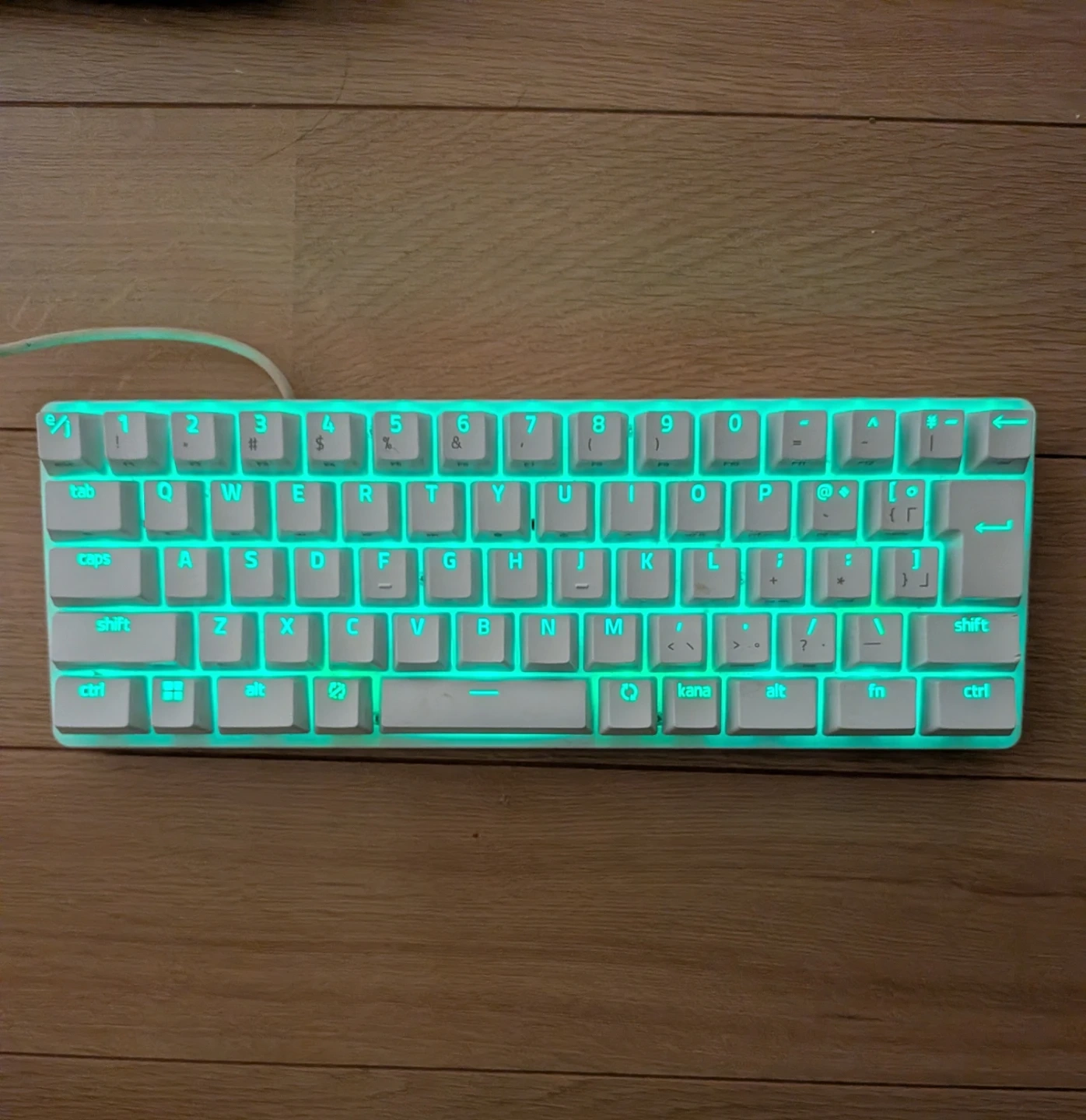 キーボード中古レイザー ハンツマン ミニ ホワイト