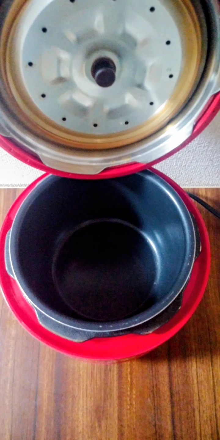 シロカ 電気圧力炊飯器3合炊き 配達可能の写真2枚目