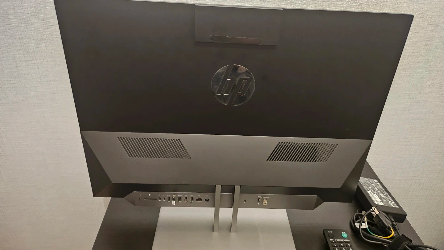 HP パビリオン 一体型PC i5-9400Tの写真2枚目