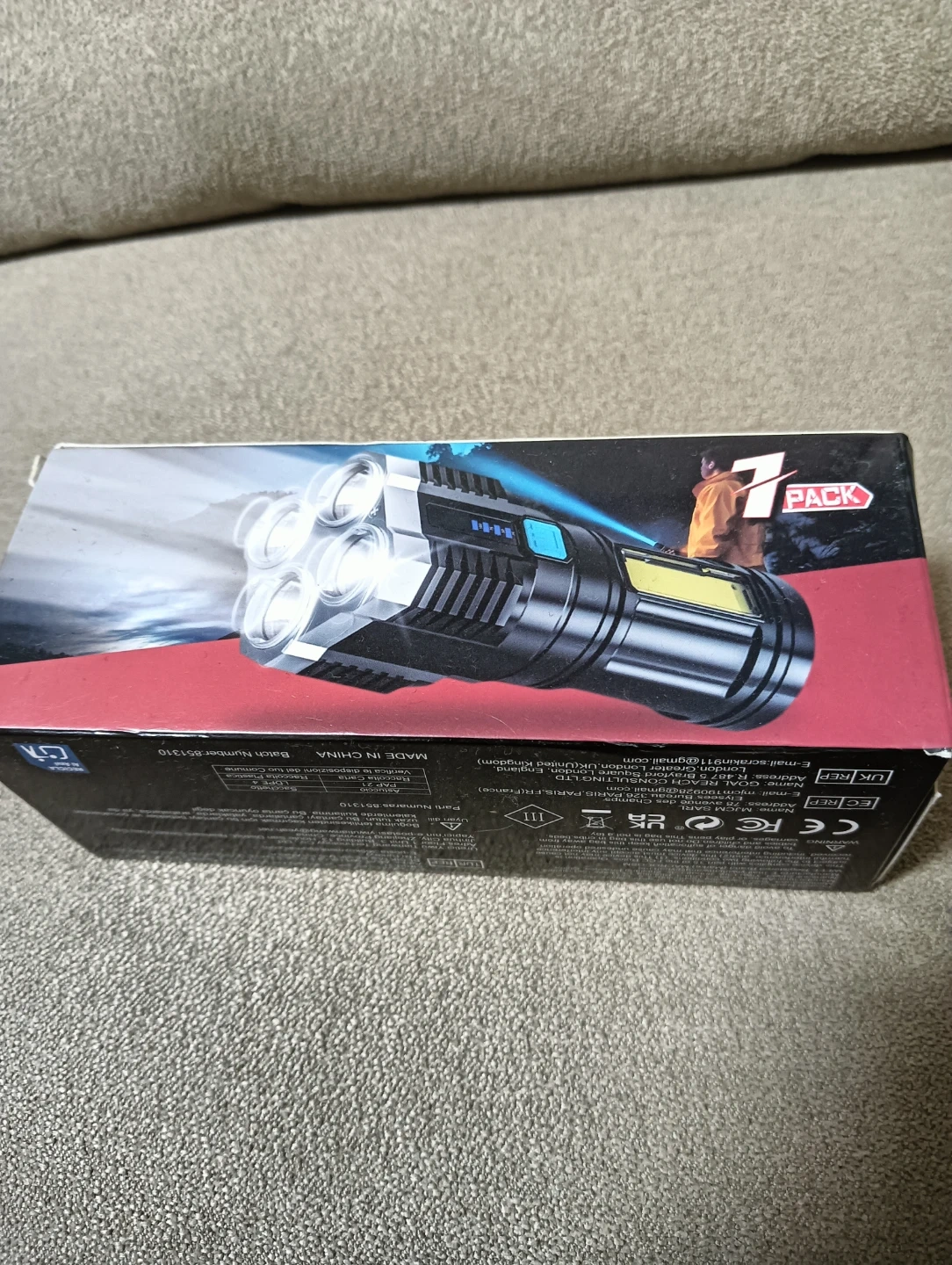 LED 強力ライト 充電式 4灯 アウトドアの写真5枚目